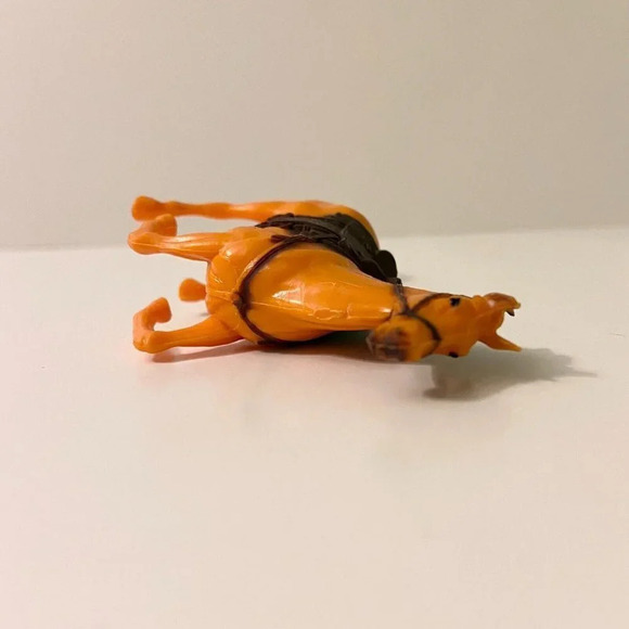 New Ray Toys Collectible  Galloping Horse 3 Inch Tall Figure - Picture 3 of 9